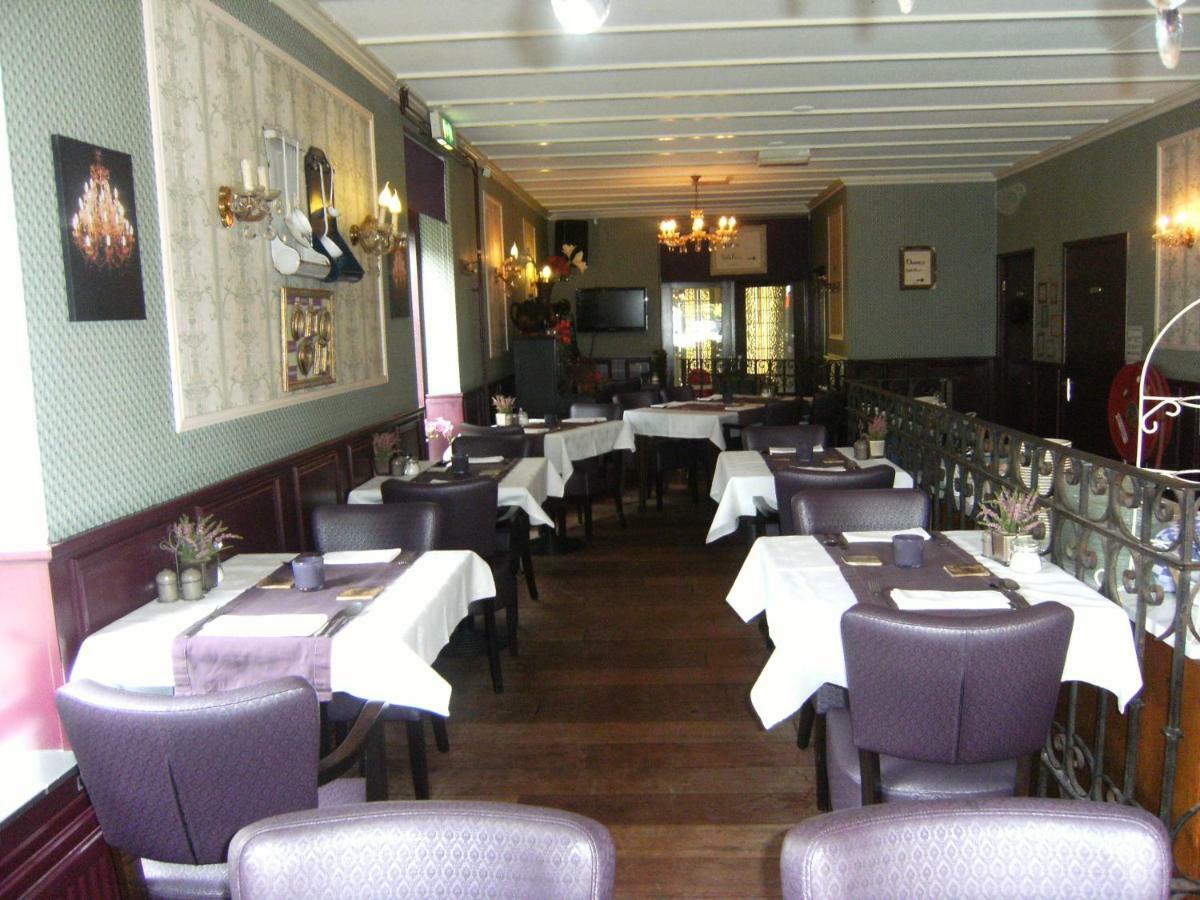 Hotel Grand Cafe Heere Van Heel Exterior foto